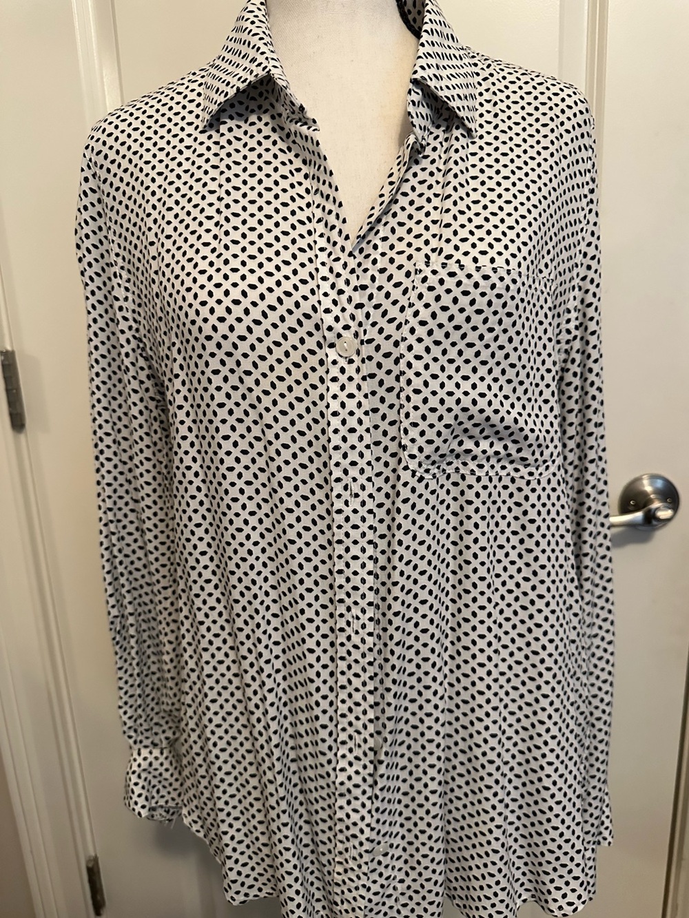 Velvet Heart Black and White Polka Dot Button-Up Blouse